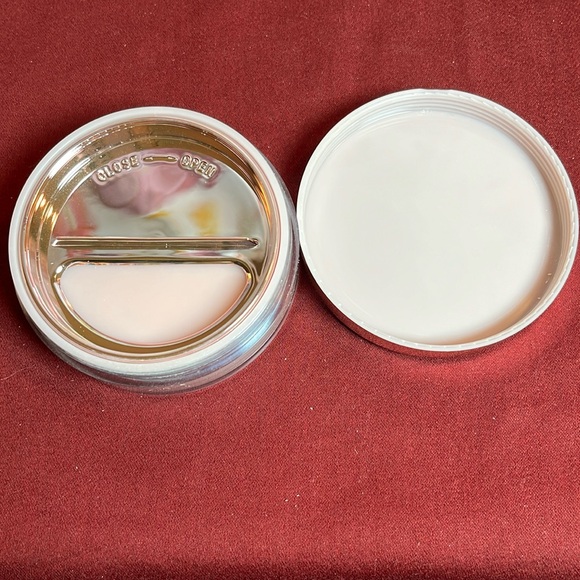 Jeffree Star-Fair-Setting Powder - Picture 1 of 7